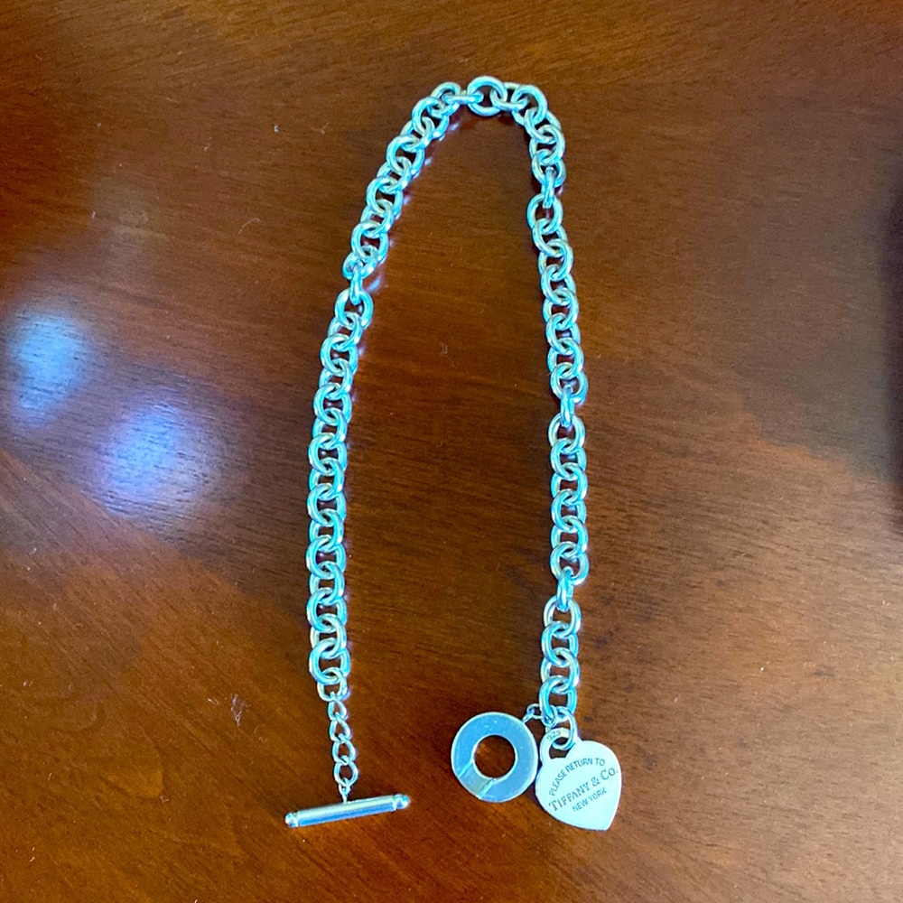 Retired AUTH Tiffany & Co. Heart tag toggle necklace♥️